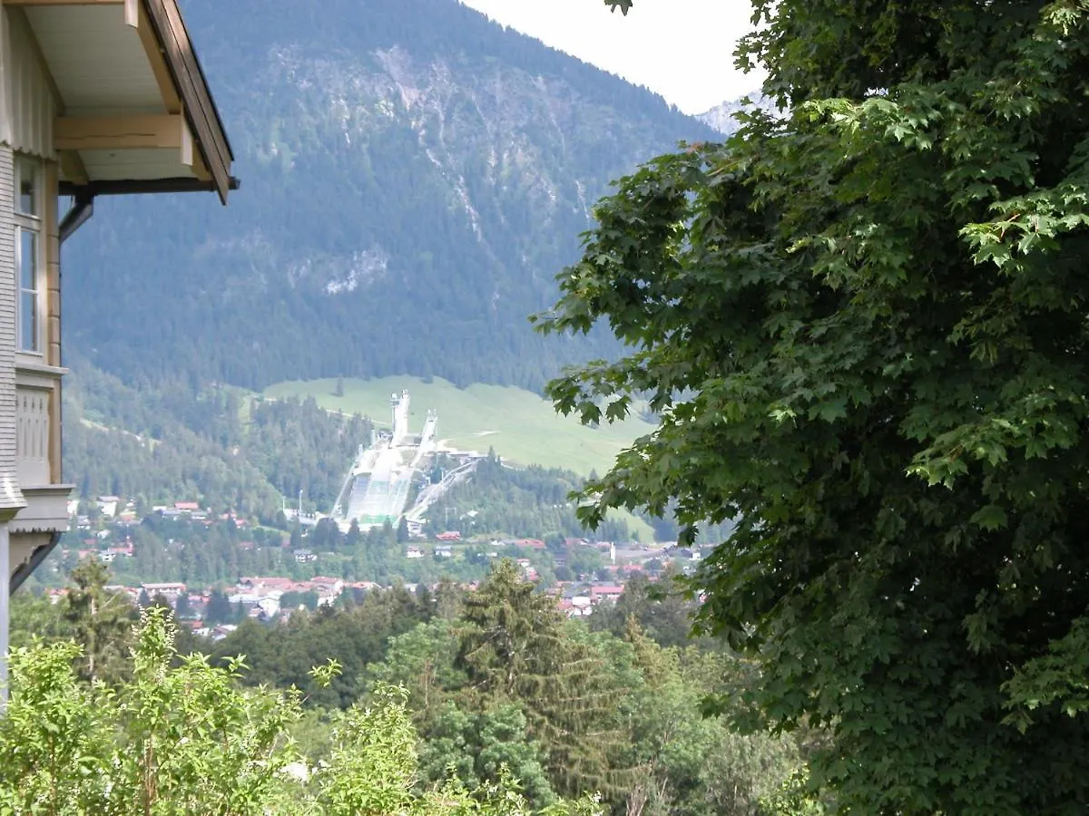 Privatunterkunft Ferienwohnung Kurzzeitdomizil in Oberstdorf